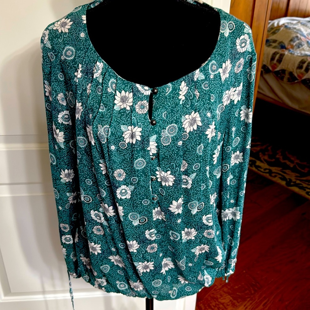 Lucky Brand blouse. Size Lg. EUC. No rips or tears. $15